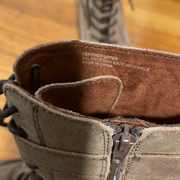 EUC Born Cass Boots - size 8 - Picture 5 of 12